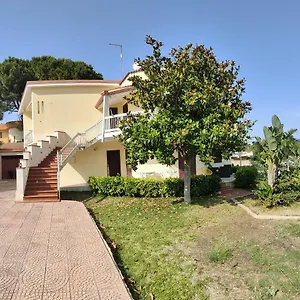 In Polimnia , Fontane Bianche Italia