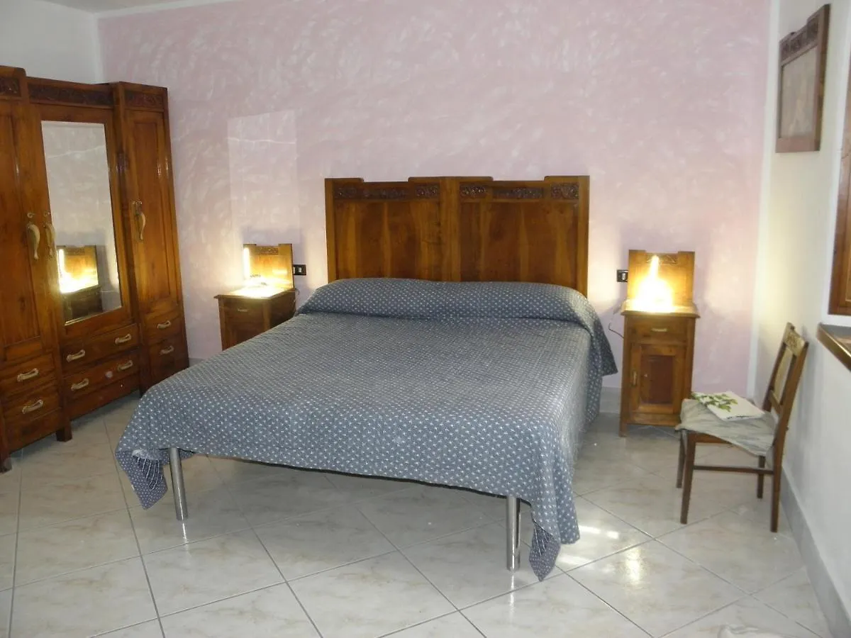 Da Marino - Bed & Breakfast Sant'Omobono Imagna 0*,