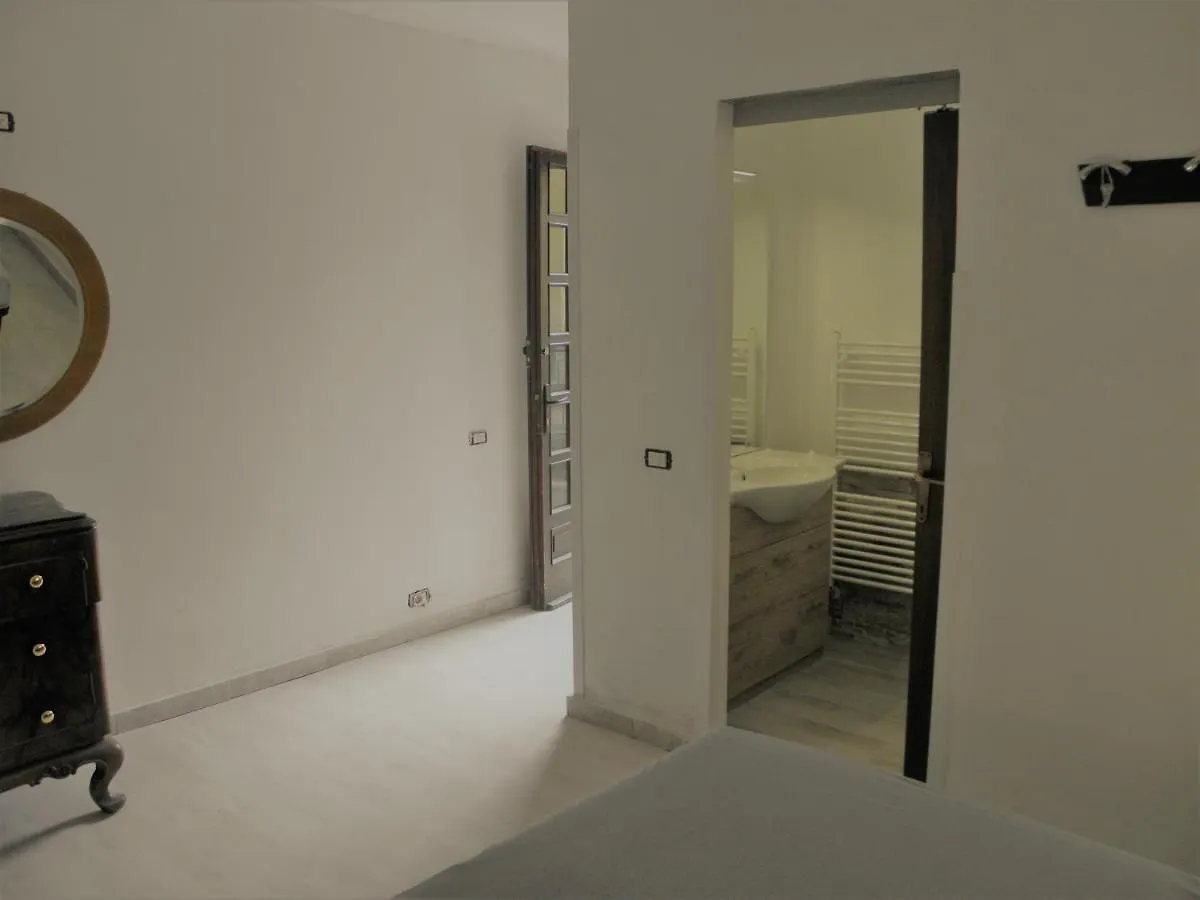 Da Marino - Bed & Breakfast Sant'Omobono Imagna 0*,
