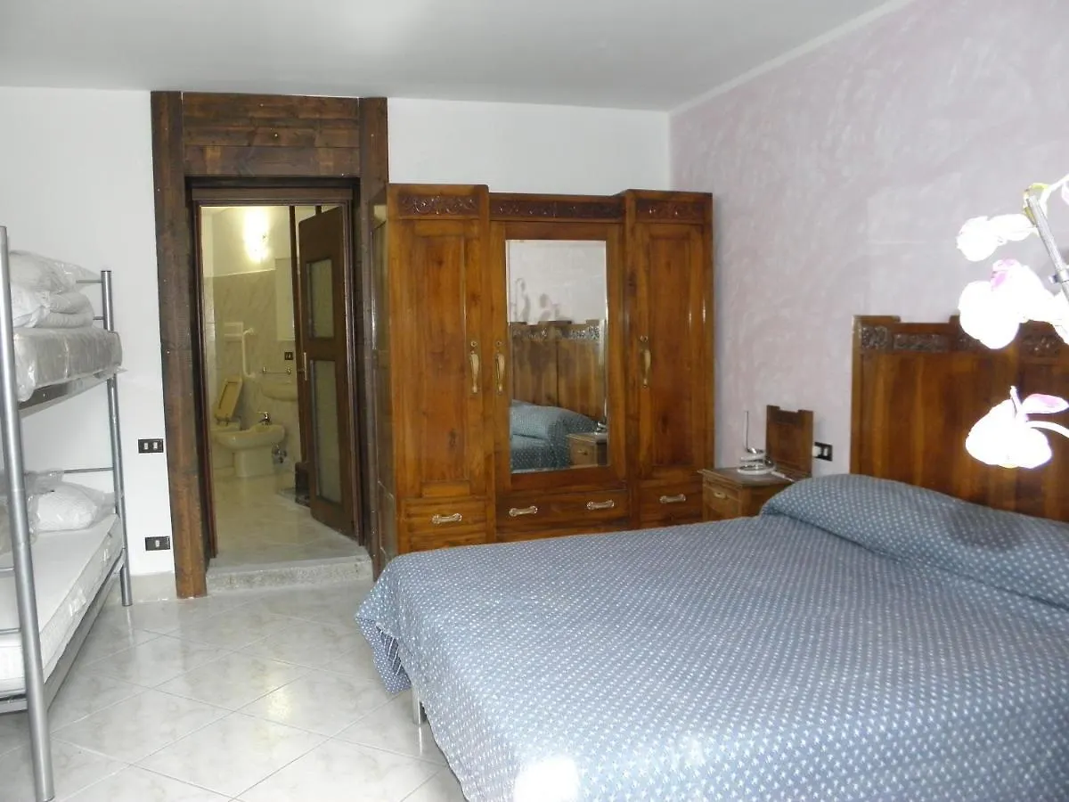 Sant'Omobono Imagna Da Marino - Bed & Breakfast 0*, Sant'Omobono Imagna