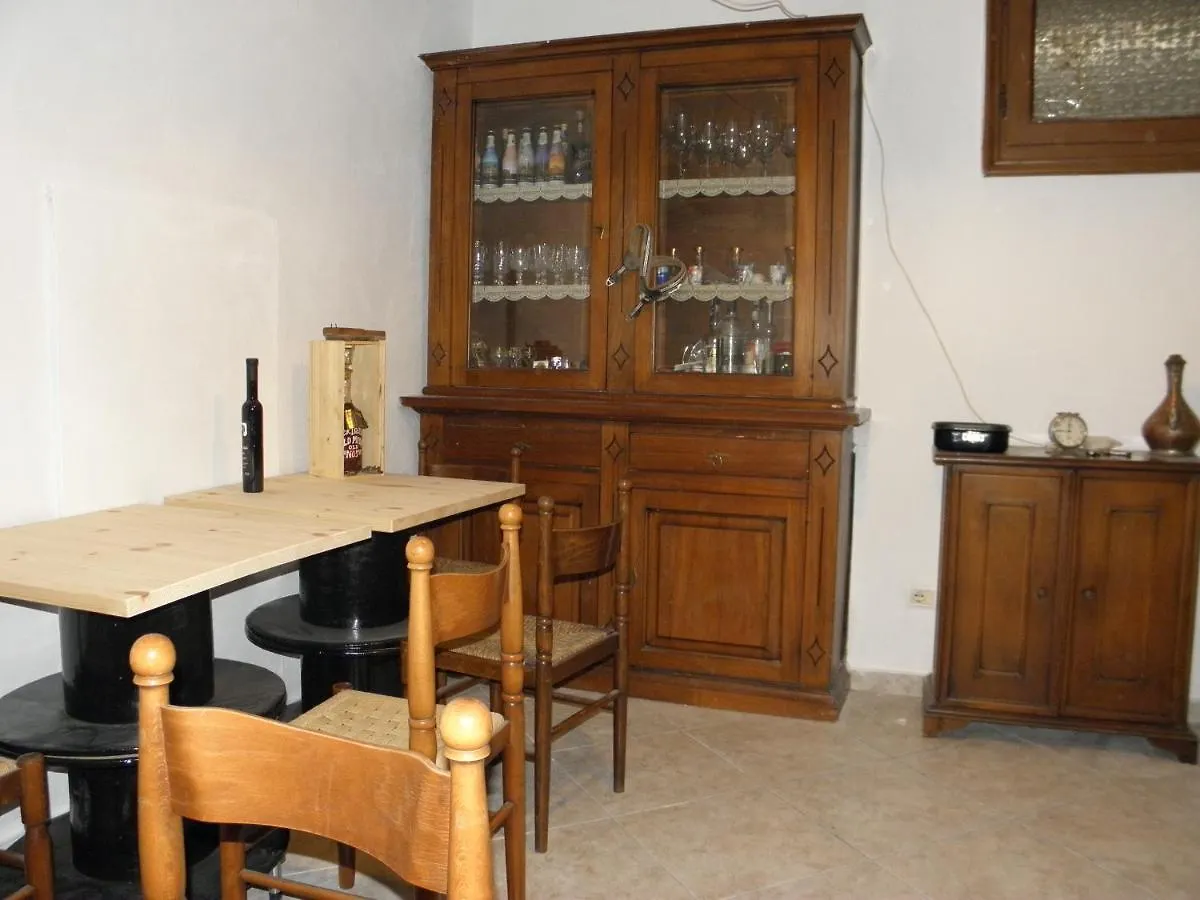 Da Marino - Bed & Breakfast Sant'Omobono Imagna 0*,  Itália